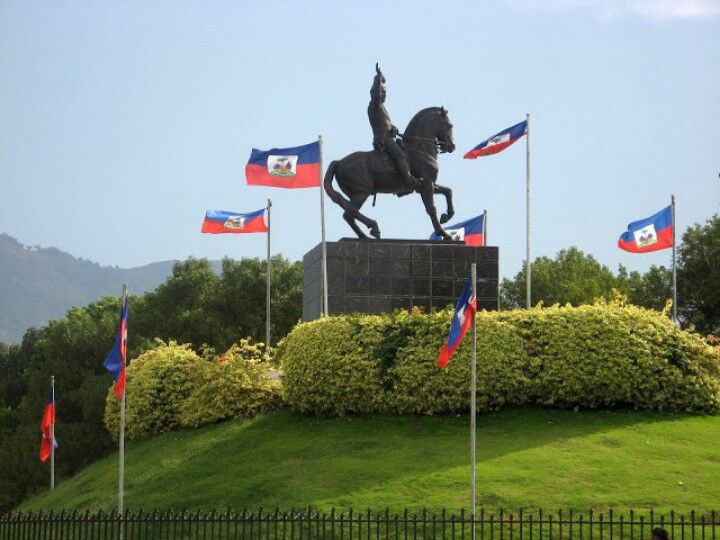 Islot7's tweet photo. Bonjou tout moun e bon Lendi tout zanmi m yo 🇭🇹🥰🙏🏿 https://t.co/u7mc11PN40