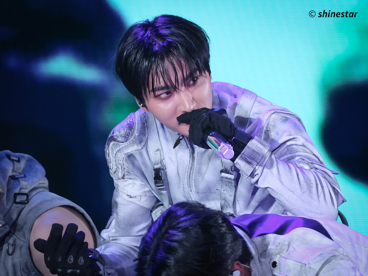 shinestar403's tweet photo. 260517 ASEA 

NASA🚀

#ATEEZ #에이티즈 #SEONGHWA #성화 https://t.co/Ckd3HJVY4H