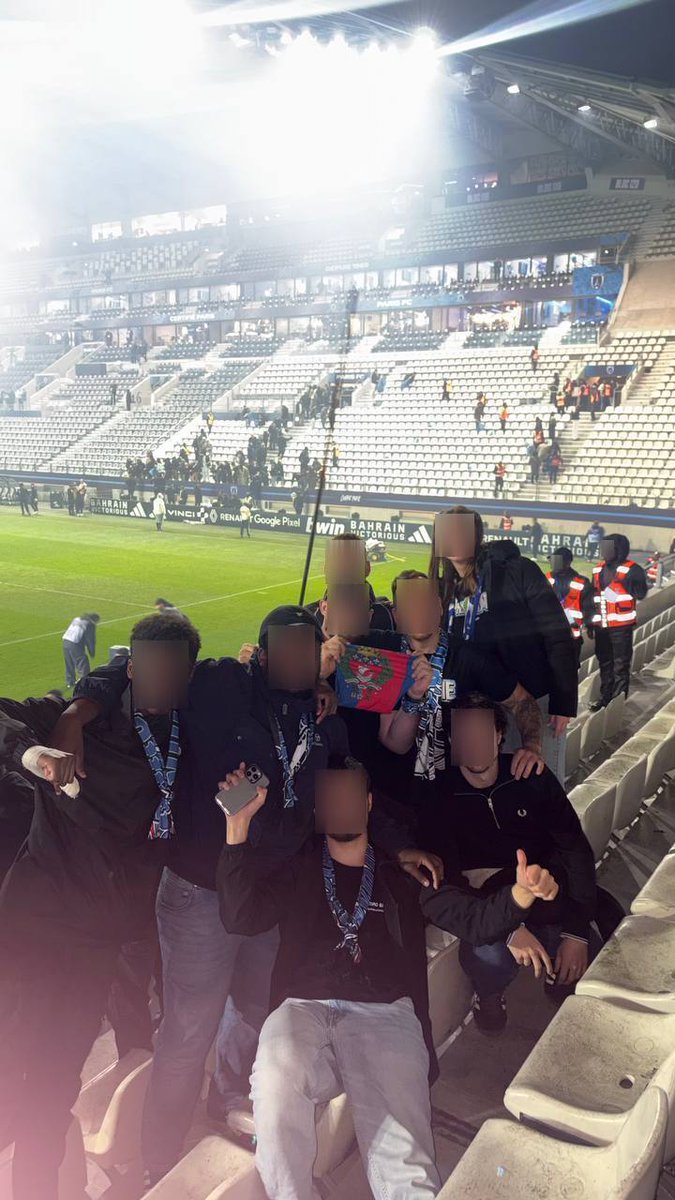 Paulinho9175's tweet photo. MERCI PARIS MERCI LES UL ! On en a chier mais le résultat est la 🥲
Rien de plus à ajouter à cette saison mythique pour une 1er en ligue 1 depuis 46 ans.
Trop de souvenir, des déplacements incroyable et hier une victoire mérite à la 93éme 
#PFCPSG #CertifiéParis #ParisFC #Ligue1 https://t.co/bBy8cOPTOT