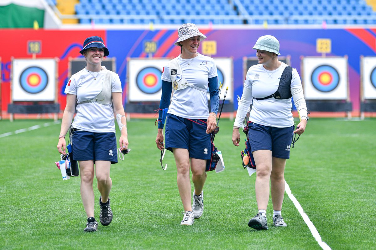 FFTiralArc's tweet photo. Une équipe de France ambitieuse pour les Championnats d’Europe 🎯
Dès demain, les Bleus entameront ce rendez-vous tant attendu à Antalya (Turquie) avec la volonté d'aller chercher des titres
Découvrez tous les enjeux par ici
👉 https://t.co/yeh3p0o9aR
#FFTA #FFTiralarc https://t.co/IvfQrnlh5Z