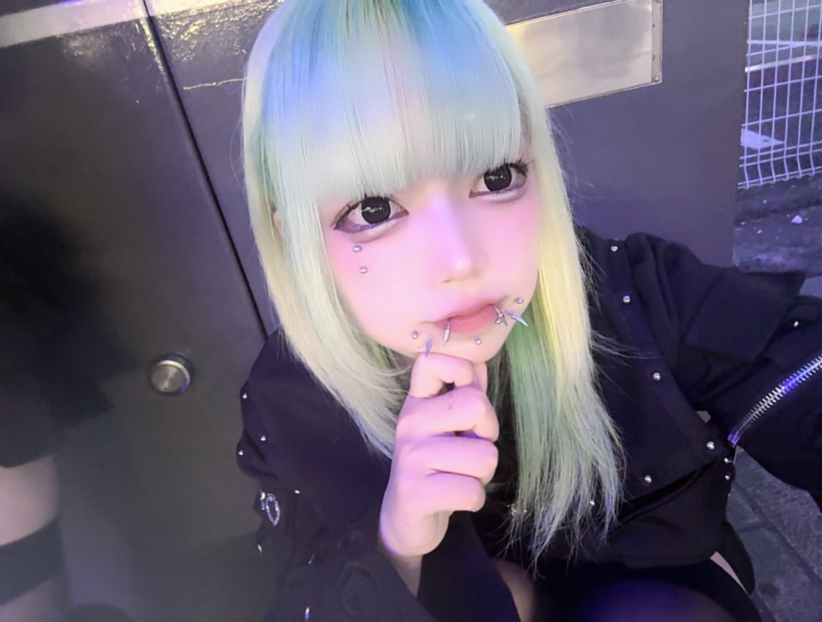 dkomap's tweet photo. 魔法も脳も溶けてヤバい

 #コンカフェ  #コンカフェ嬢  #ミナミ  #宗右衛門町 https://t.co/zqD3gHY2zO