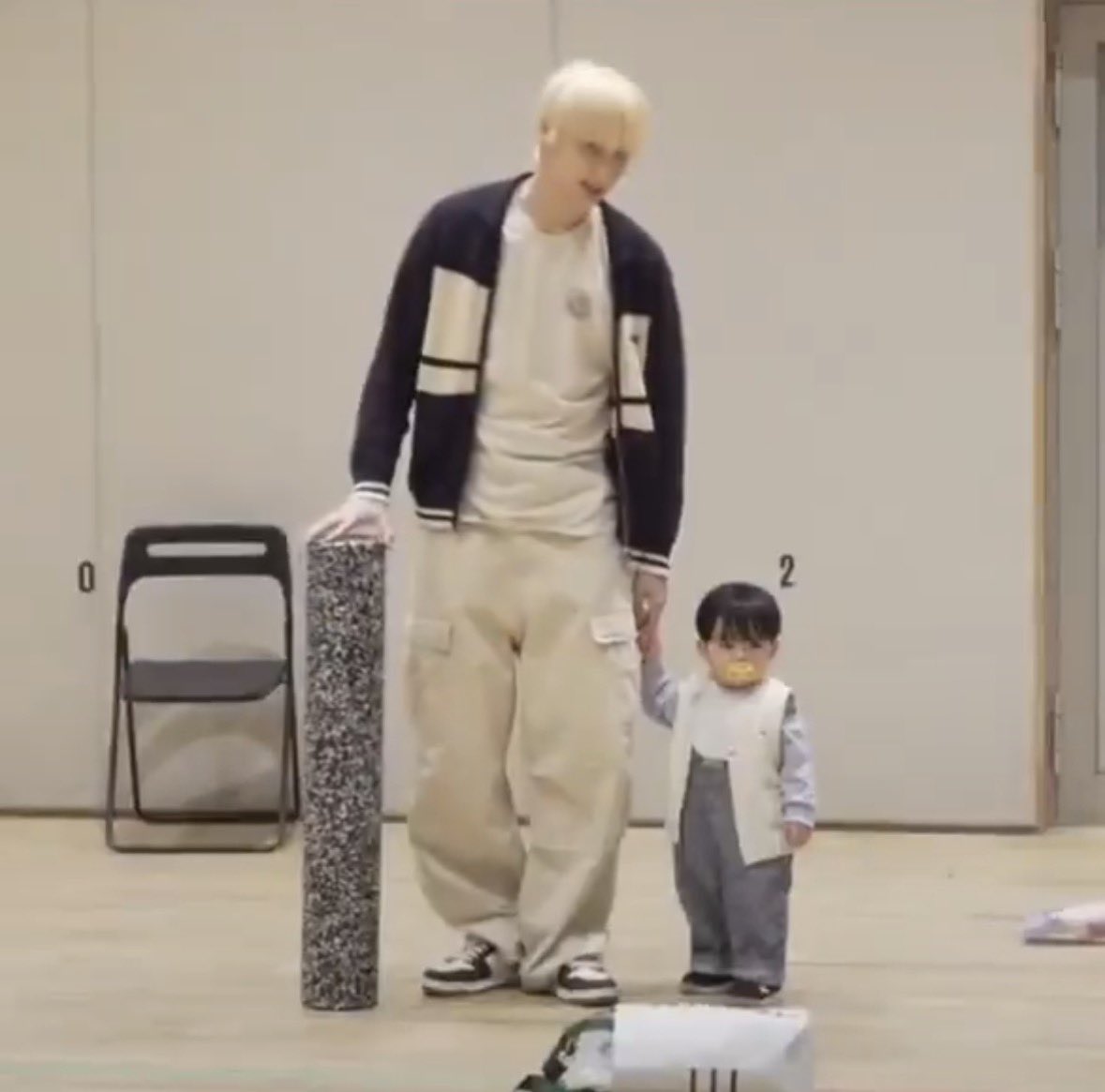 쭈니별 ミ⛧ tweet media