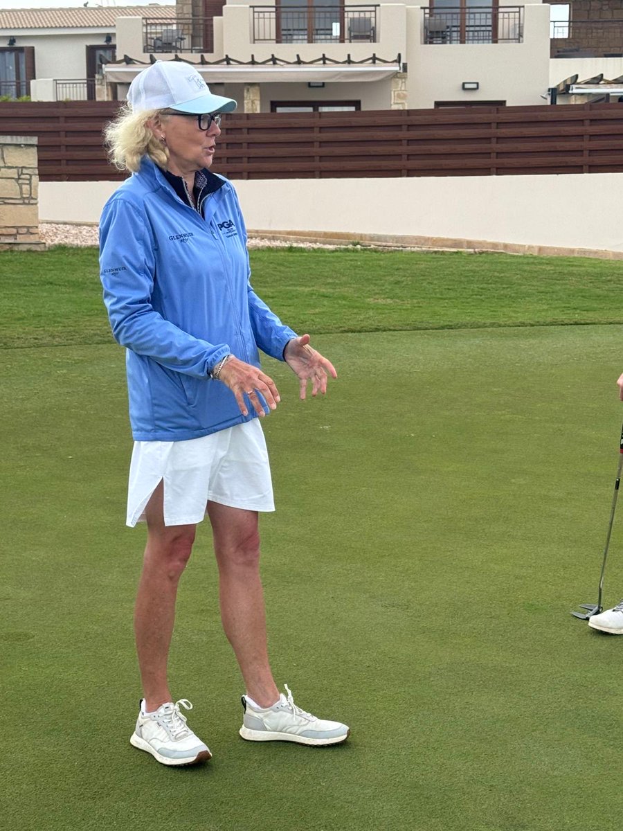 Sarah Bennett PGA tweet media