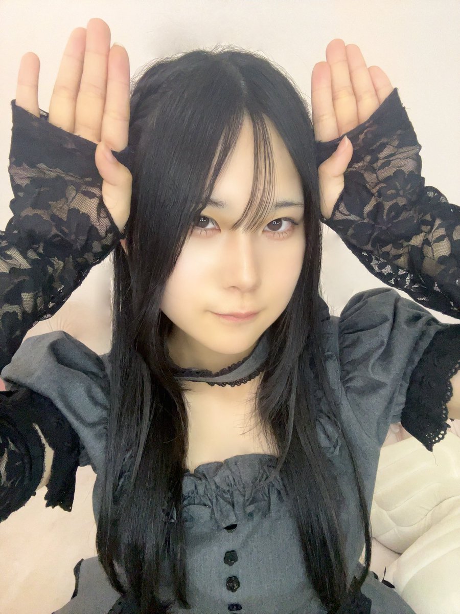 りおん tweet media