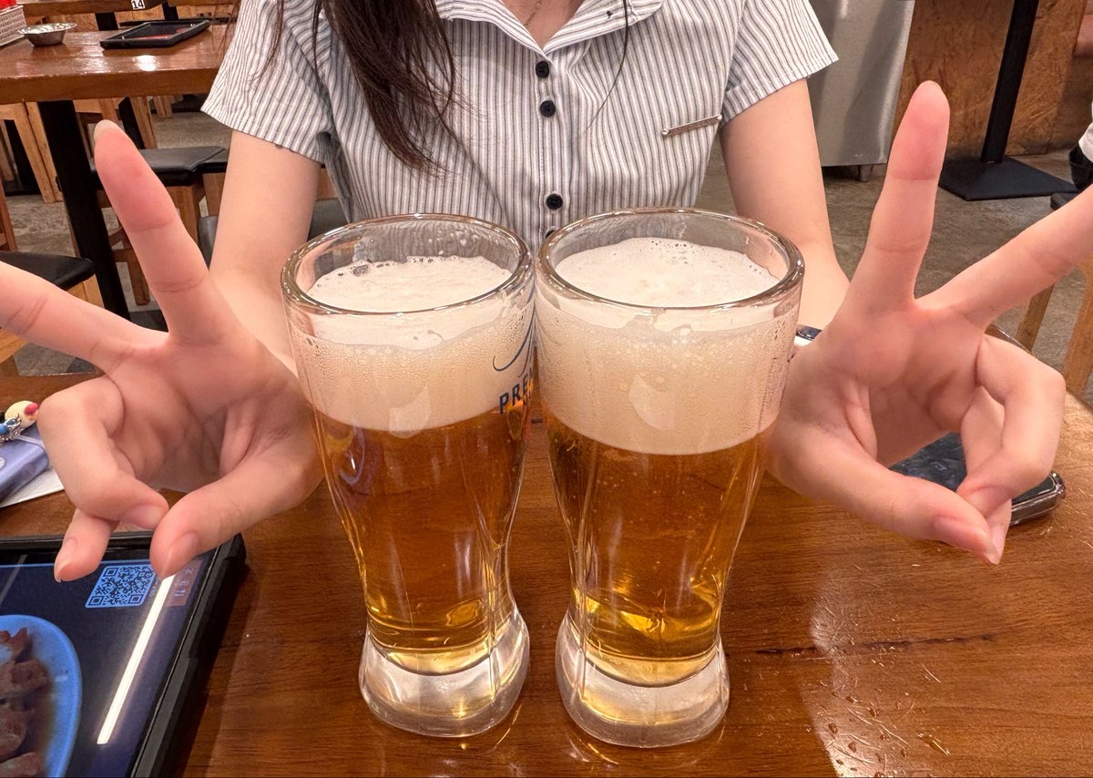 しお tweet media