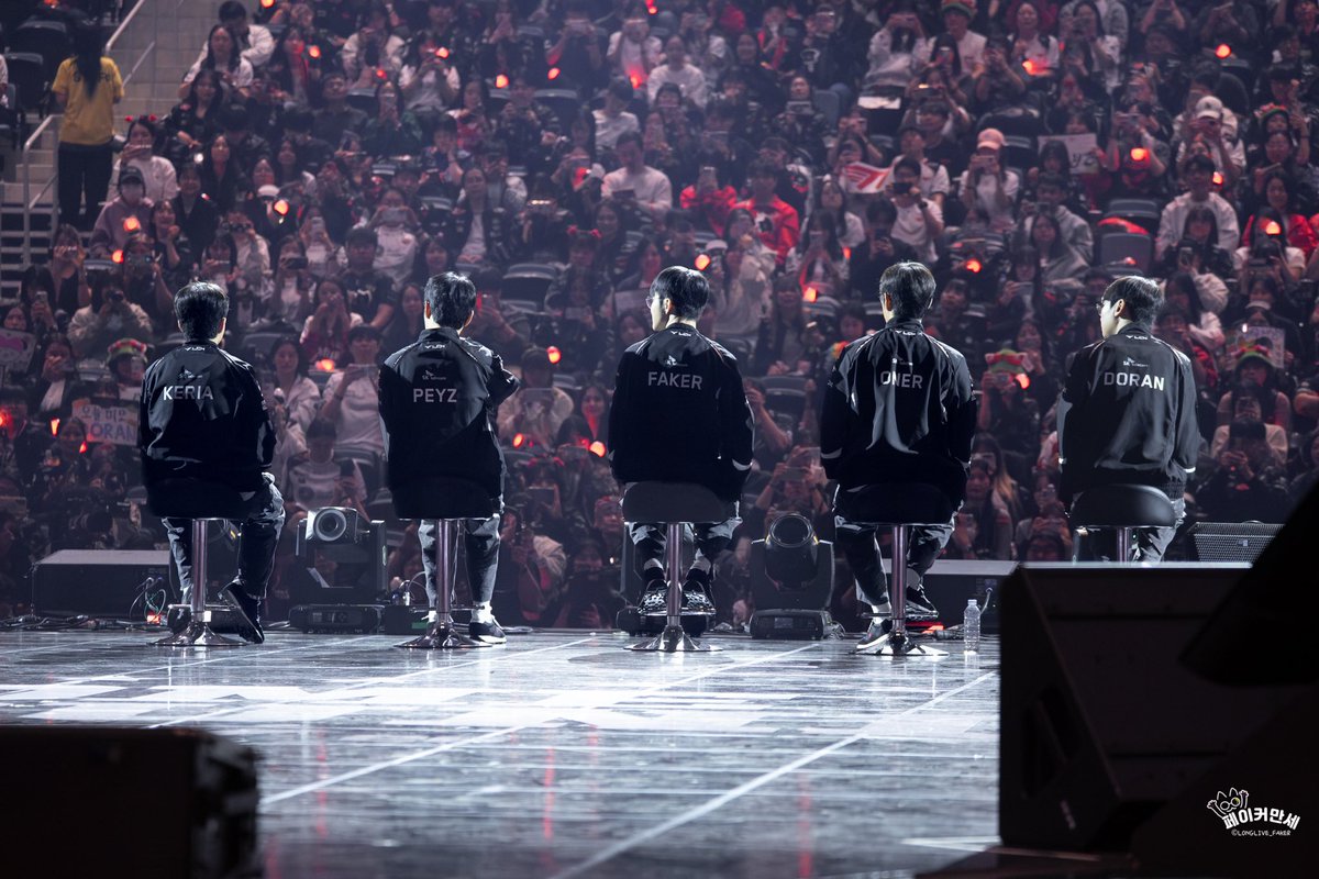 페이커만세 tweet media