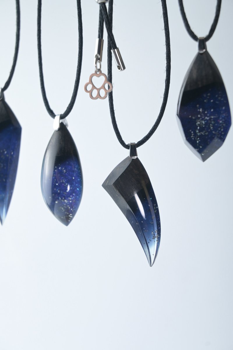 ギベオン隕石の粉を封入した 宇宙を感じれるネックレス #デザフェス に