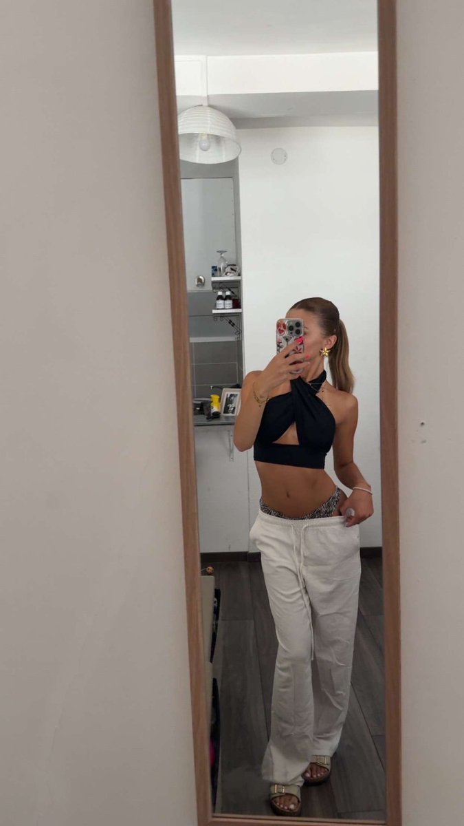 Lili tweet media