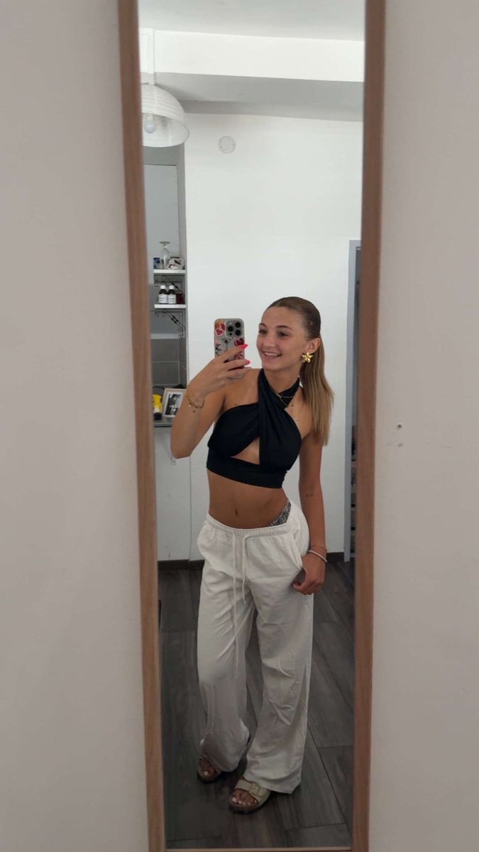 Lili tweet media