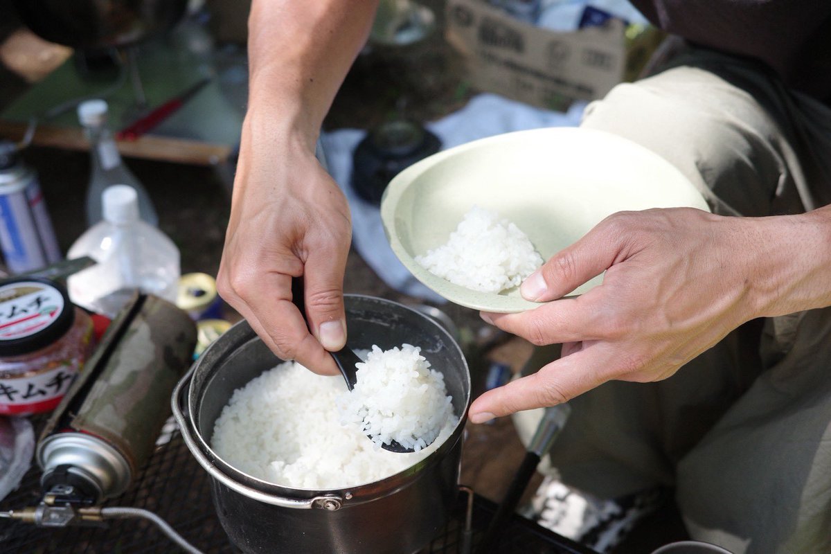 hirokicamp's tweet photo. 米炊き担当（しゃもじは小さめ）です🍚
#タクティカルライスクッカーセット https://t.co/DbOroSGEDb