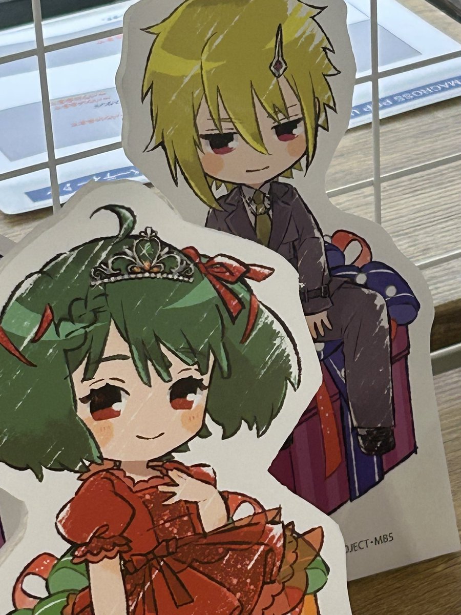 28hiraeth's tweet photo. 🎁🥳 https://t.co/oOUKE4glds