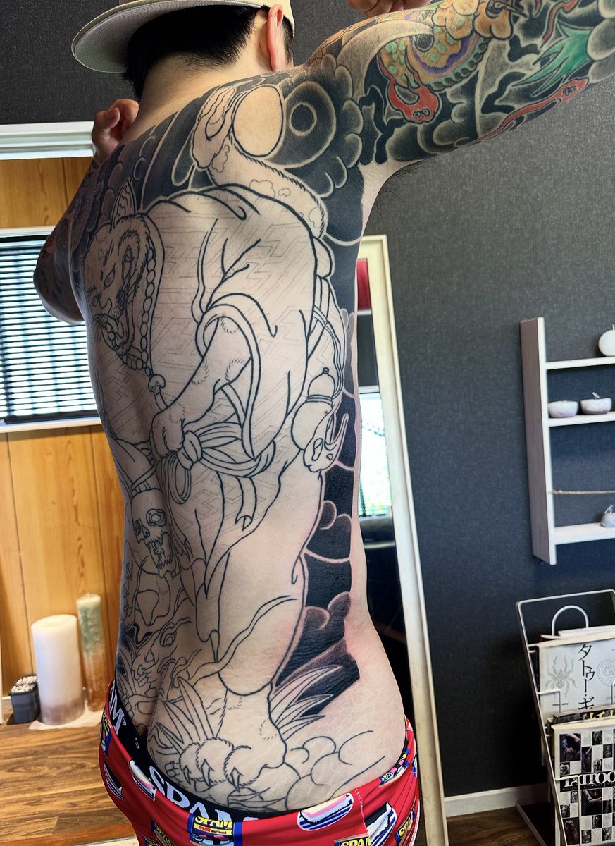 2FACE TATTOO STUDIO tweet media