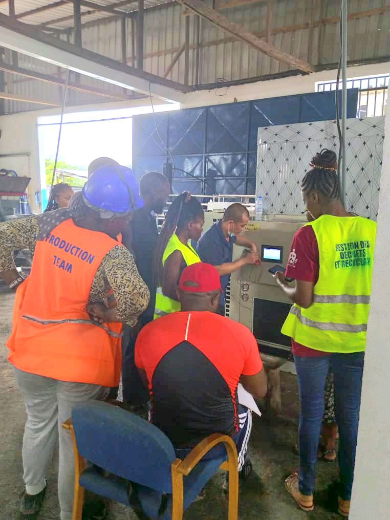 bleaglee's tweet photo. Sustainability requires teamwork. Our training session focused on improving recycling skills, safety, and innovation within our operations. https://t.co/7h49hNVLeu