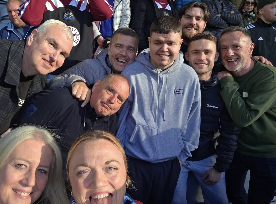 dougofthecorner's tweet photo. Last home game of the season, nice little trip to Fulham next week then it’ll be up in the attic searching for my Speedo’s and Factor 50 and a recharge of batteries before doing it again in August. Best hobby in the world ⚽️🌍🤍🖤🍻 #NUFC https://t.co/D1lJ08QQzU