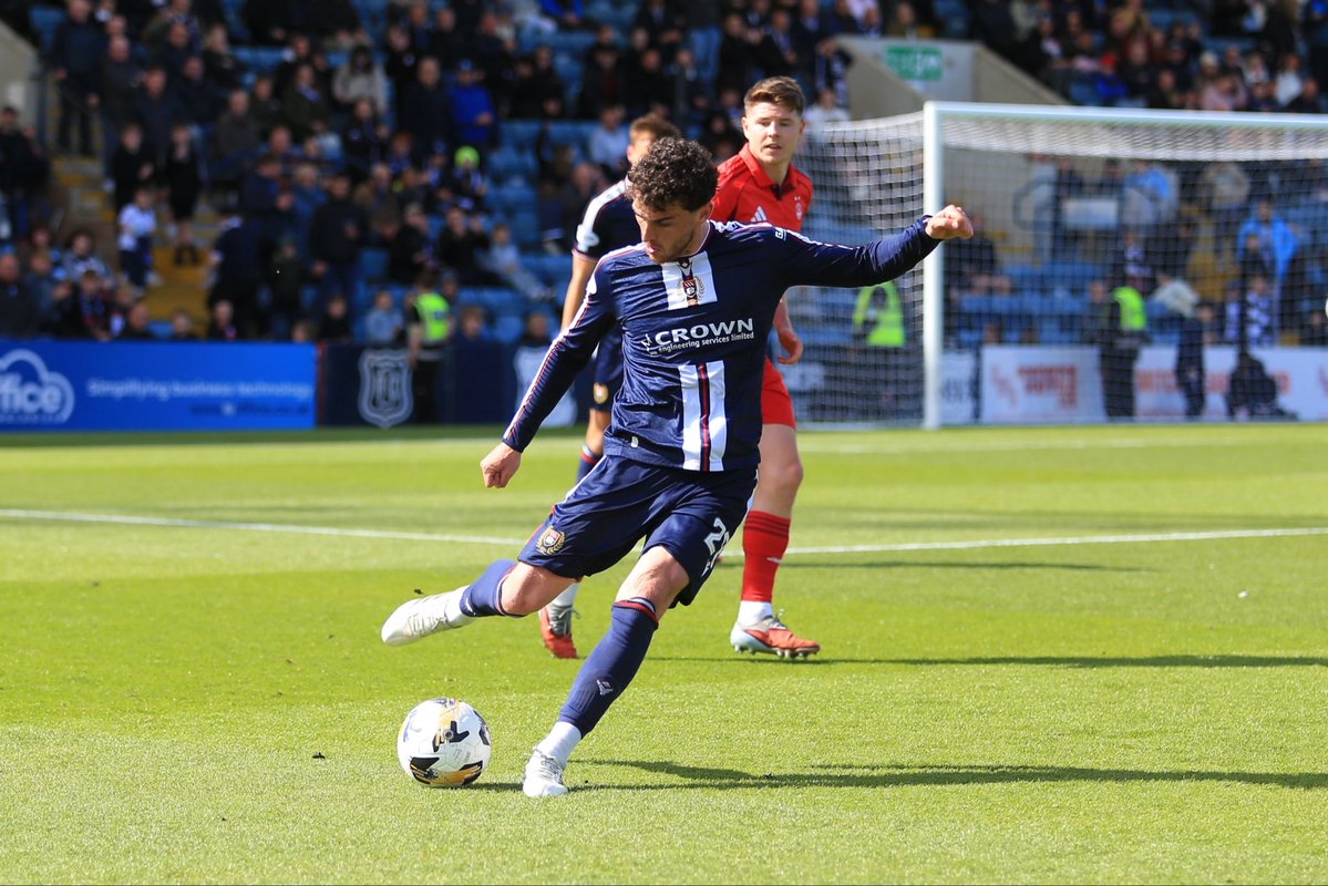 Callum Jones tweet media
