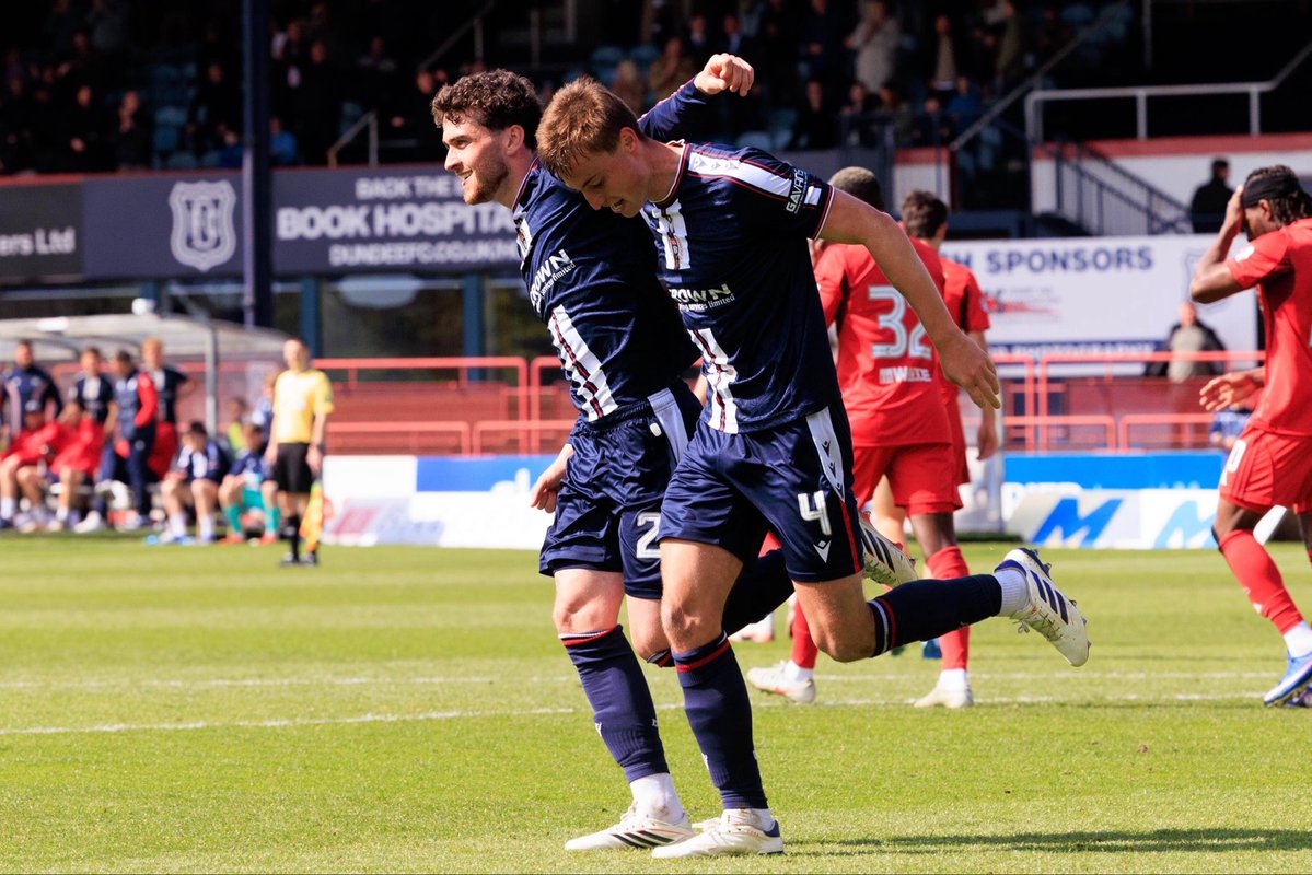 Callum Jones tweet media