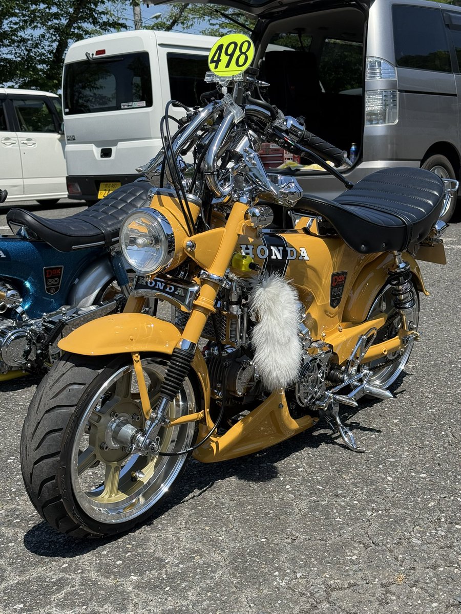 hide_70_chaly's tweet photo. モンミー暑かったけど楽しかった🫠
ちーむ山梨で参加しました🏍️

#モンキーミーティング 
#4mini 
#chaly 
#dax 
#12ｲﾝﾁ連合 
#ちーむ山梨 https://t.co/54RYbEPR9W