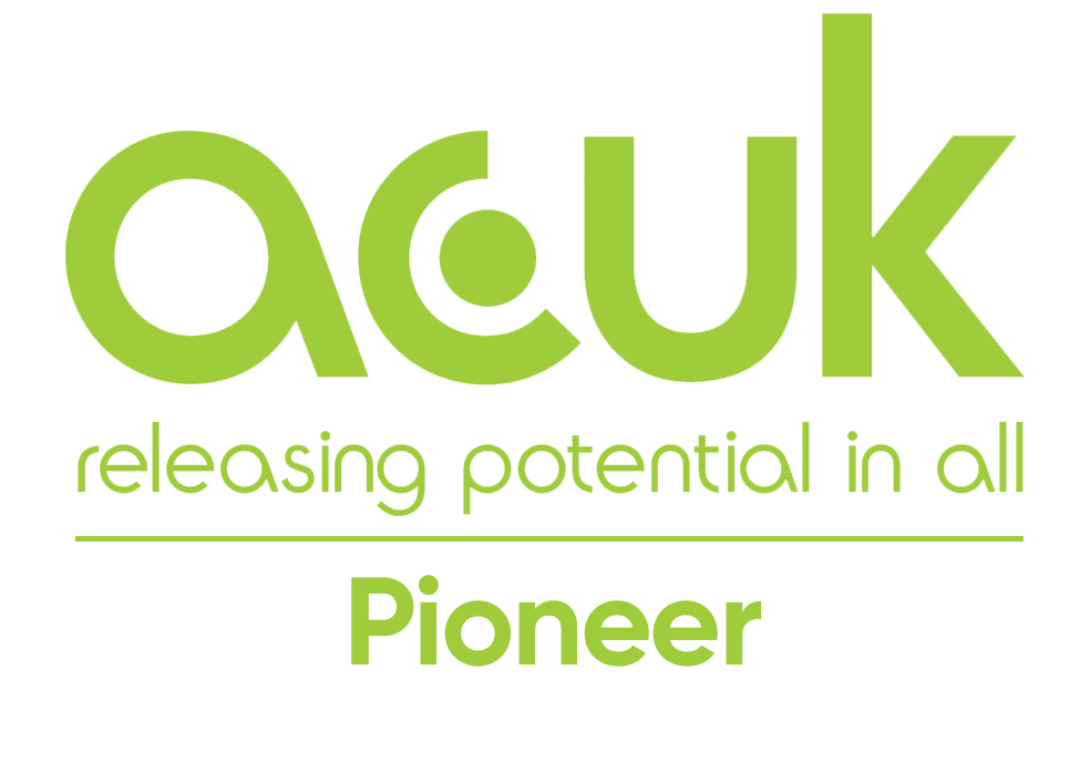 IOLOutdoorProfs's tweet photo. Lead Instructor (Training or Stores) - Shropshire
Closing - Monday 3rd July | Salary - NLW +         
https://t.co/79OL5effUh
With IOL Members, Action Centres UK – Pioneer Centre  #outdoorlearningjobs #jobseekers https://t.co/Gsi9Lnuu0L
