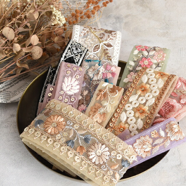 mymamakani's tweet photo. ＼どれが届くかお楽しみ♡／

インド刺繍リボン
約30cm×10種アソートセット✨
ゆうパケット送料無料

「色々試したい！」を叶える
柄も幅もさまざまなリボンセット

開ける瞬間までワクワクが止まらない、うっとり可愛いリボンをお届けします🪡🎀

https://t.co/VQlVbHC2zB https://t.co/HJp5BpSe3O