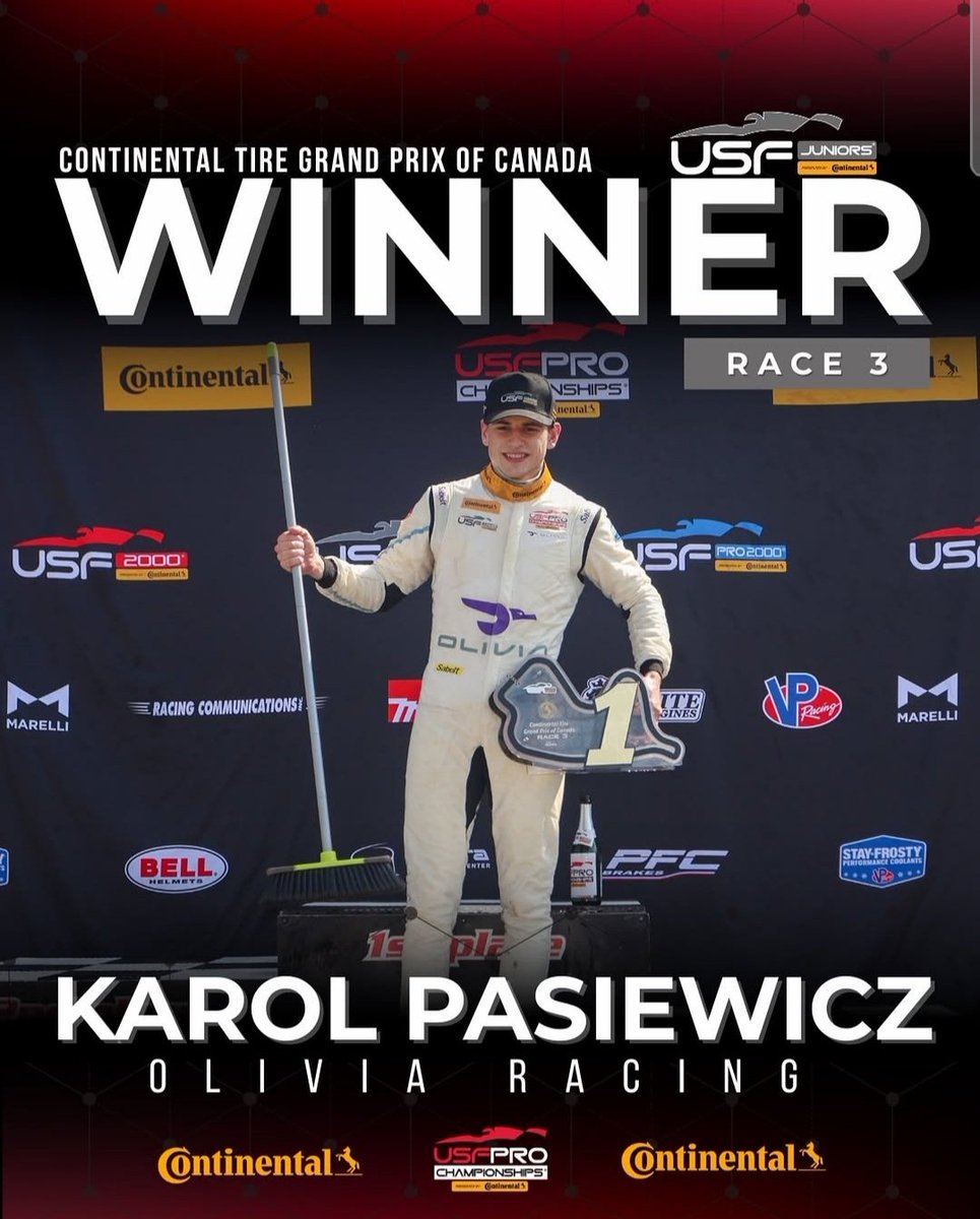 The_Pocisk's tweet photo. Karol Pasiewicz POZAMIATAŁ! 🧹

Polak zdominował cały weekend 
na kan. torze Canadian Tire Motorsport Park wygrywając kwalifikacje, wszystkie 3 wyścigi (prowadzenie od startu do mety) i obejmując pozycję lidera serii @USFJuniors 🔝👏🏻🇵🇱
#F1PL #USFPro #INDYCAR #KarolPasiewicz https://t.co/KUr2SvzGTf