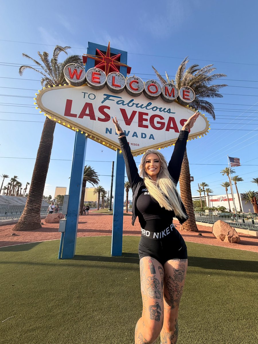 Coco Chanell tweet media