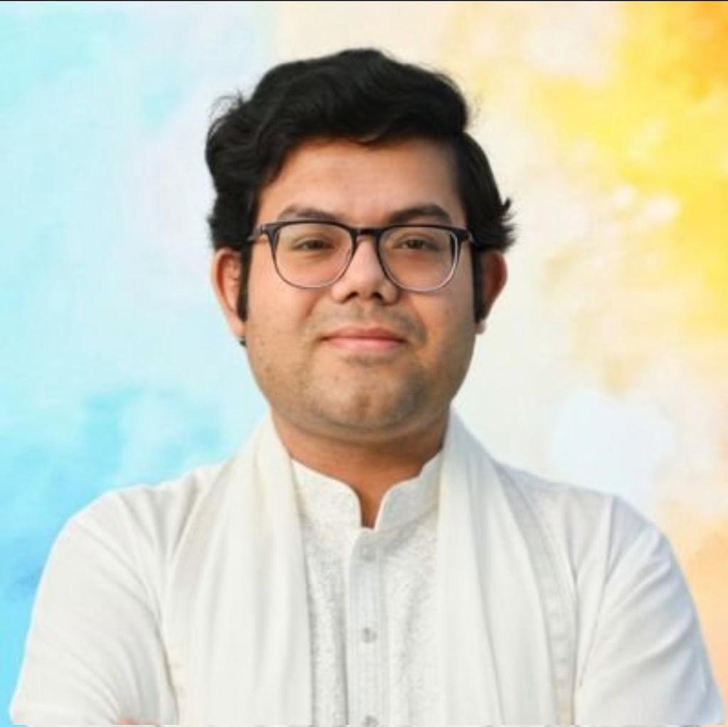 NarendraVictory's tweet photo. 🚨 Urgent | @KolkataPolice

A Zero FIR filed from Assam has already been forwarded to Serampore Police, Hooghly yet no action has been taken against Nilanjan Das, a repeat offender

He has allegedly threatened multiple BJP supporters, victims are being silenced through fake FIRs https://t.co/2U7YNpMzYz