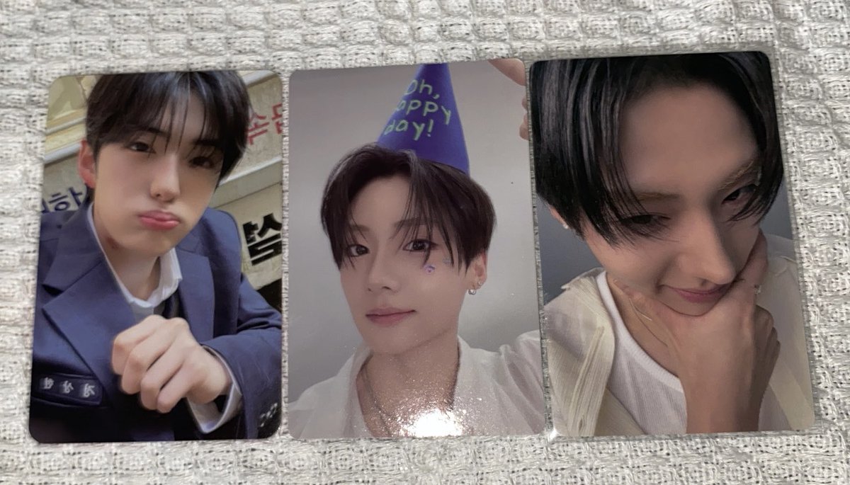 tymmiin's tweet photo. มามา ขายๆการ์ดที่มีเหลือ น้องซังฮยอน 100✨ น้องซังวอน 120🌟 ค่าส่งเหมา-30📮 มีของแถมให้ค้าบบ💌🎊 #ตลาดนัดALPHADRIVEONE #ตลาดนัดALD1 https://t.co/EMcAcXTKRq