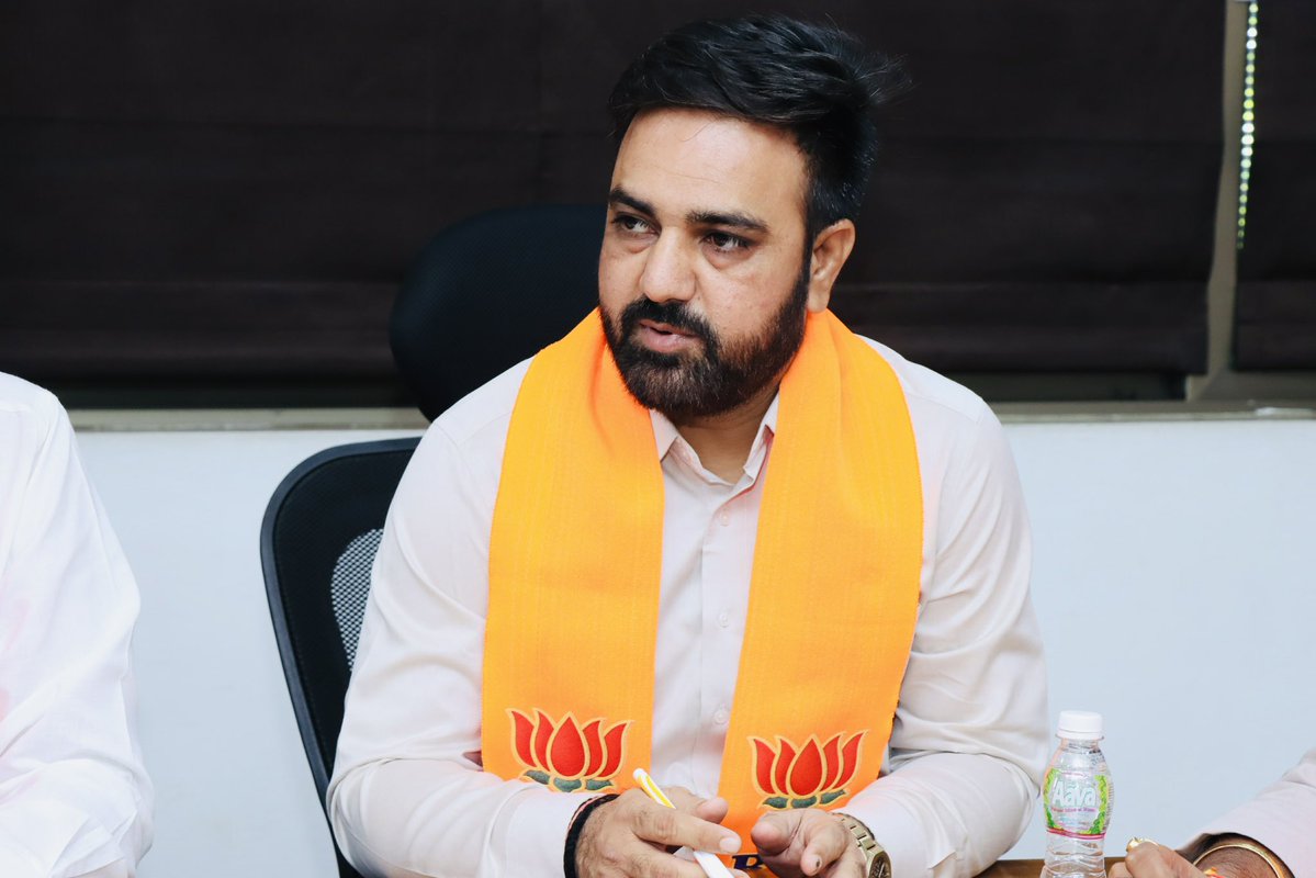 Dr Naresh K Desai tweet media