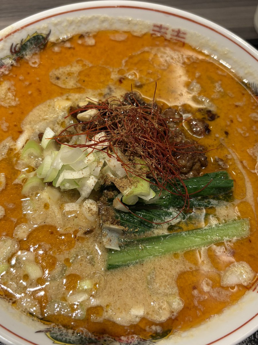 Renta_0707's tweet photo. 岩木山と豆乳担々麺 https://t.co/qSsyyjmtfD