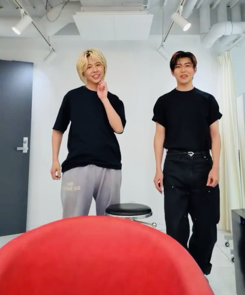 りょうくん♪渋滞中ですお待ちください❣️様 リクエスト 3点 まとめ商品 ずっとみちゃう。 楽しそう過ぎて幸せであかん🥹 ずっと涙出る何でなん