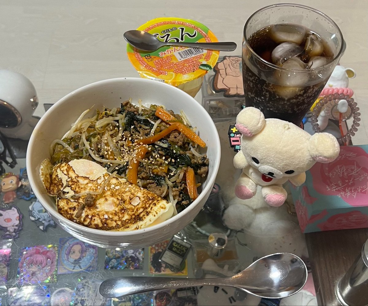 ✮ *｡ﾟ tweet media