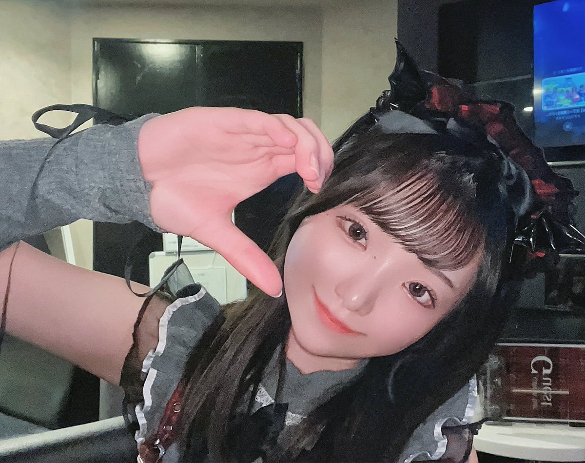 ありさ ❤︎ 🧡💙