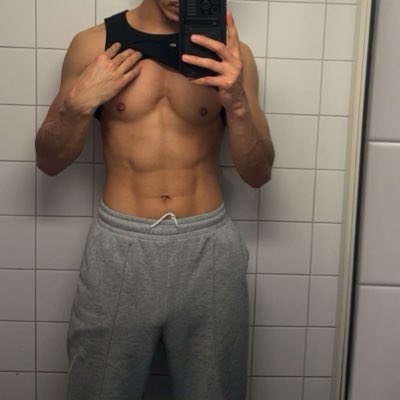 DominikBenson24's tweet photo. #NewProfilePic https://t.co/l0uxRjQNjc