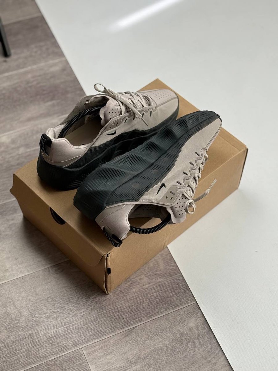 Sneakers 👟 tweet media