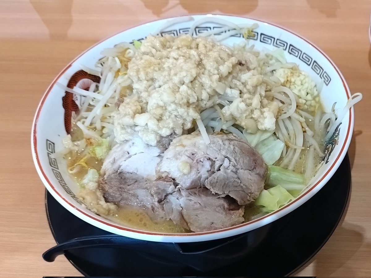則俊 tweet media
