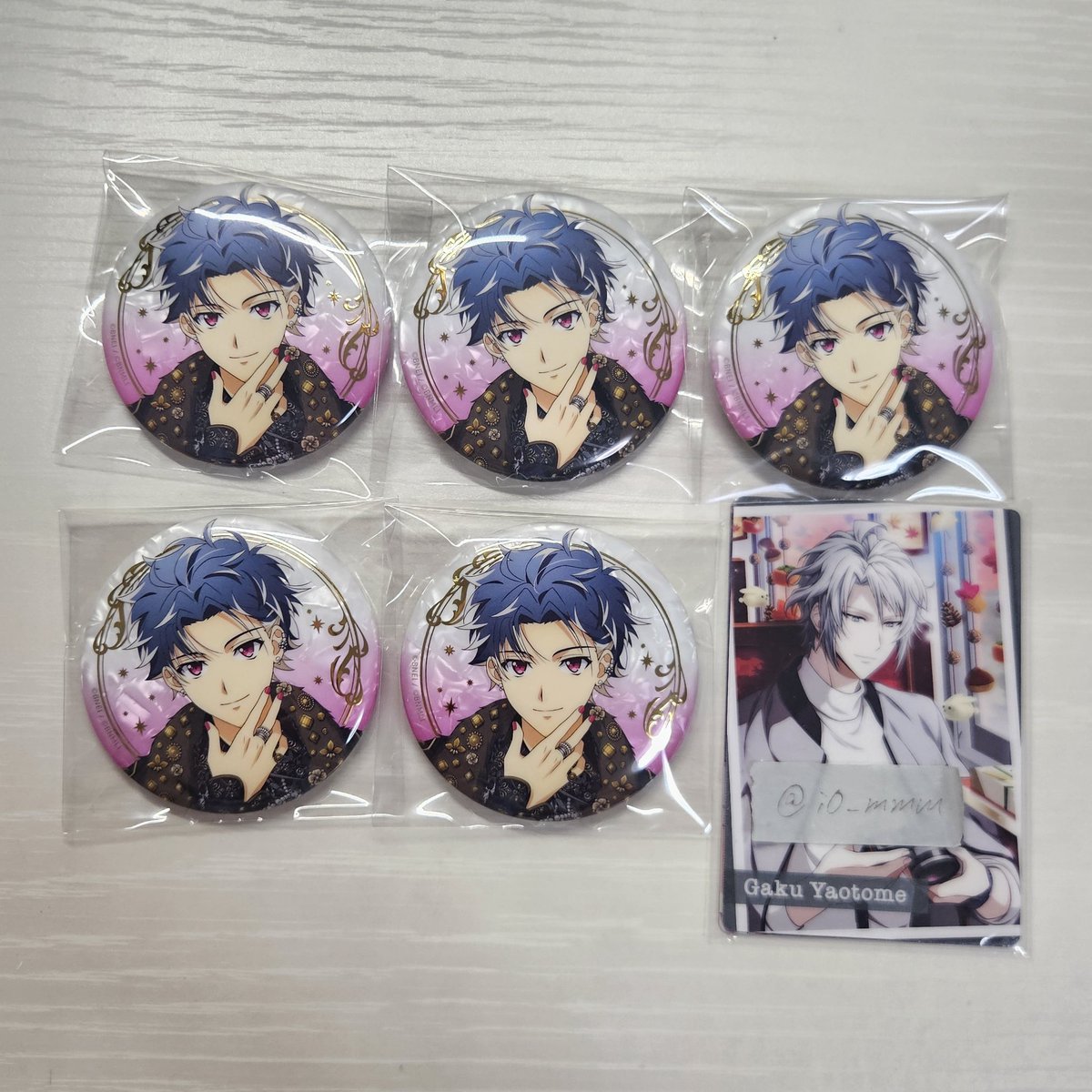 i0_mmm's tweet photo. 【交換】アイドリッシュセブン アイナナEXPO 2026 "DECENNIUM" キービジュアル 缶バッジ B

求▶︎▶︎八乙女楽or天or 定価＋送料
譲▶︎▶︎百  

・郵送or現地(24日)手渡し
・お急ぎの方はクイックポストでの発送も可能です
・こちら白紙分となります
検索からもお気軽にお声掛けください https://t.co/mC6xLoTZg7