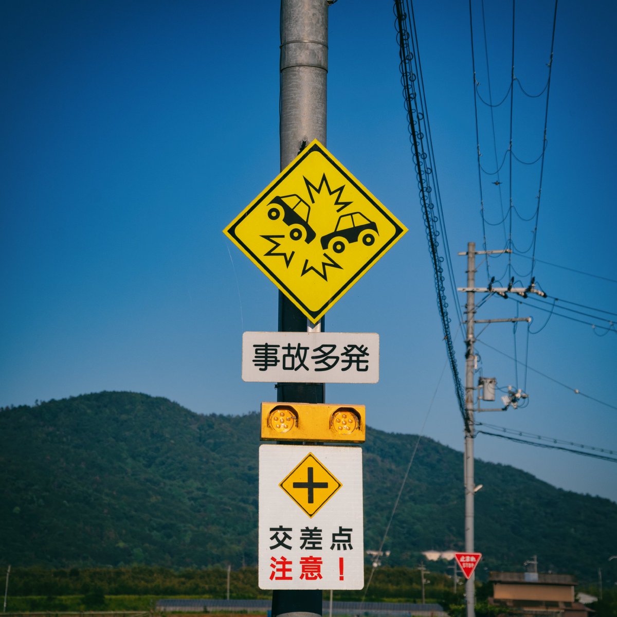 ほーい、他の方はご遠慮ください 京都府の北部、この手の特殊な標識が妙に集中して存在している気がする