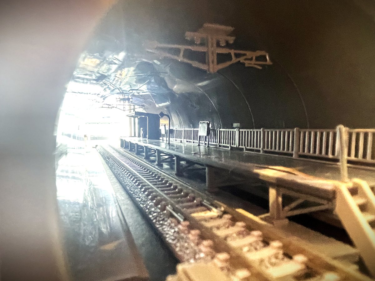 トミックスショールーム公式 案内係:立石かえで(鉄道むすめ) tweet media