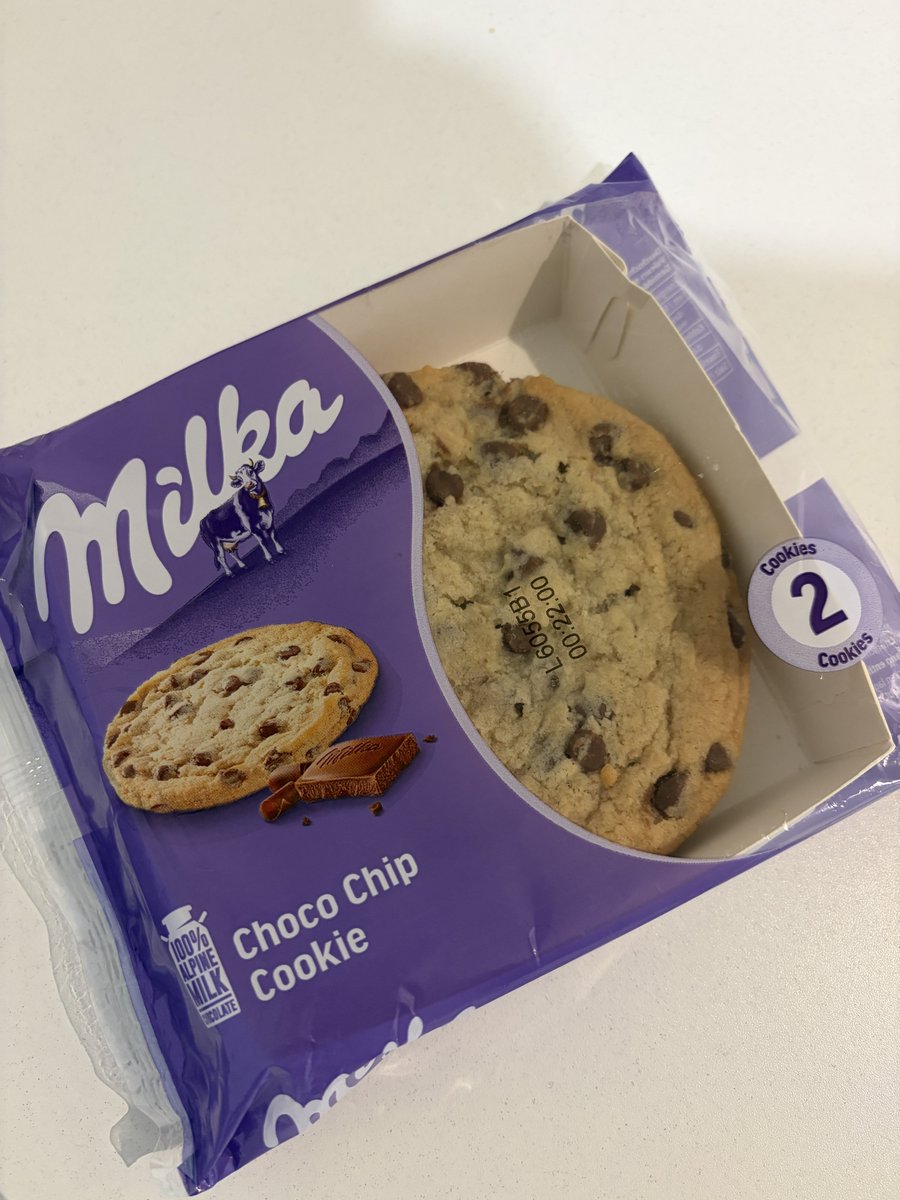 ib_6nueve's tweet photo. Les cookies mous comme ça c’est d’la folie https://t.co/BP1qTfF3cb