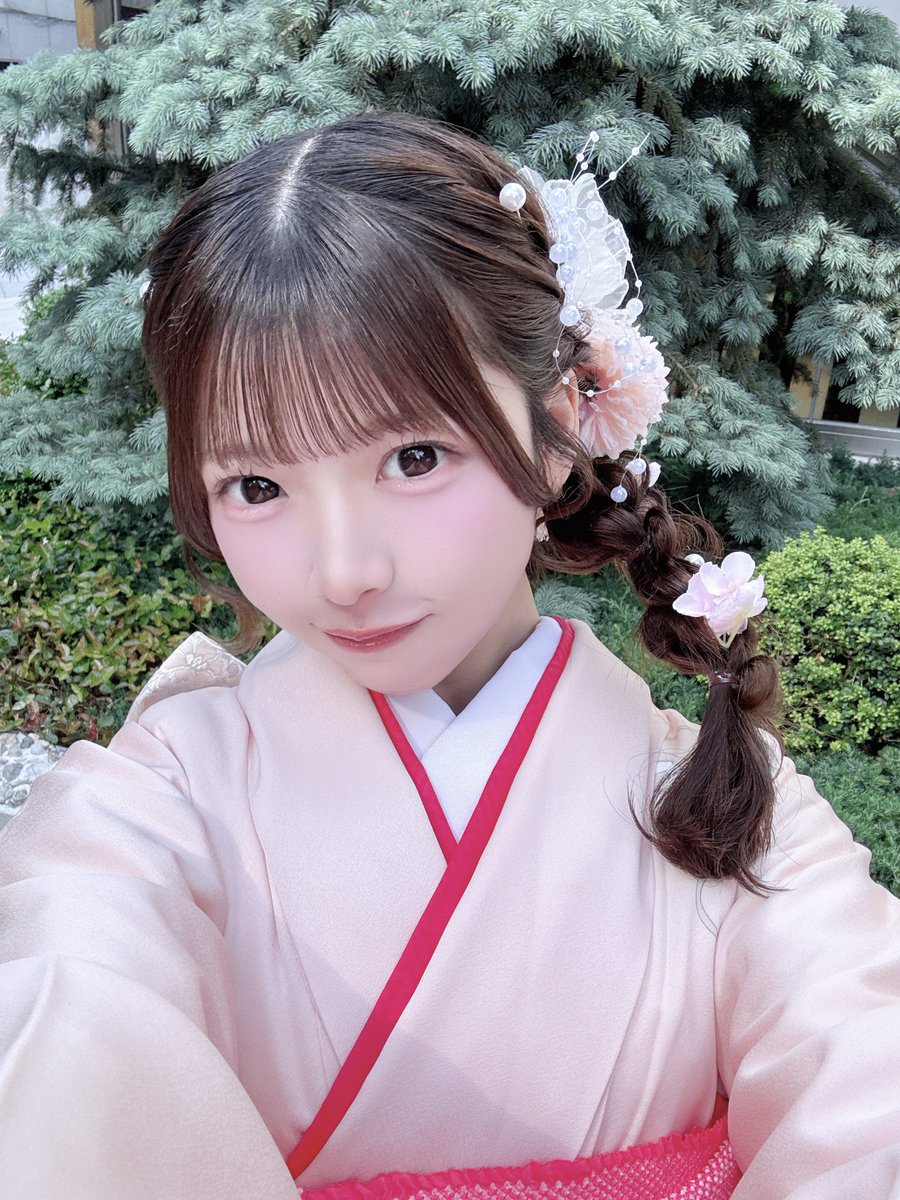 日野 めい【airrow】 tweet media