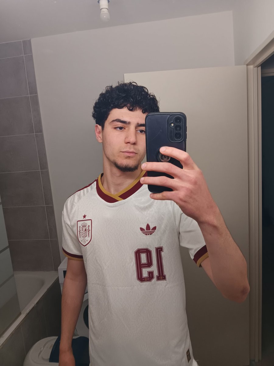 🇩🇿ⵣ ELON LAISSE MOI TWEET FDP tweet media
