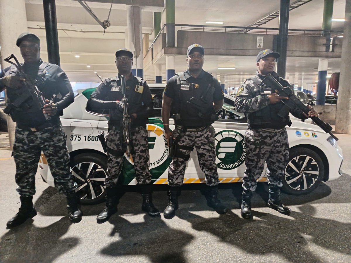 Fidelity_Secure's tweet photo. Securing your shopping malls!
The Fidelity Guarding team at Centurion Mall are ready to keep you safe while you enjoy your shopping experience.
#FidelityGuarding https://t.co/tWsfyRhMPH