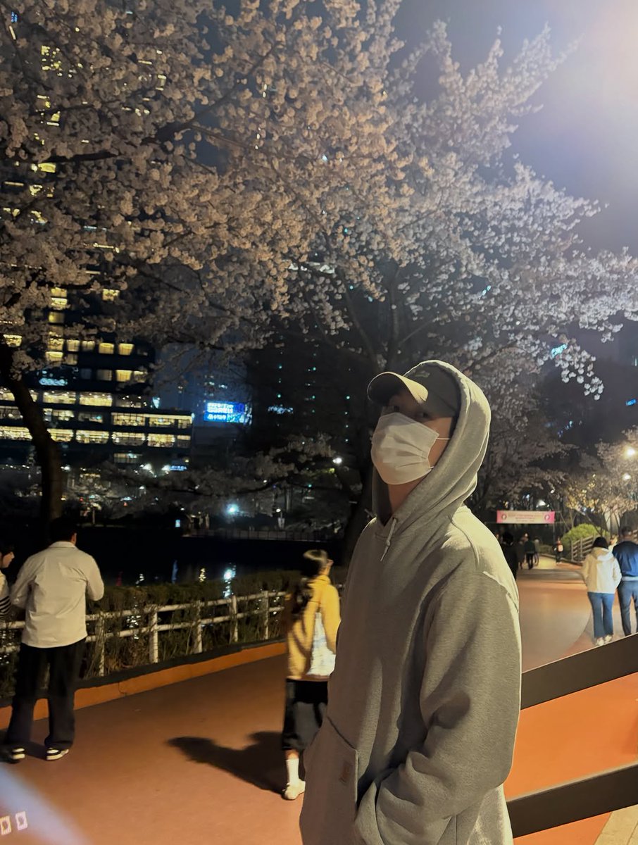 두와 tweet media