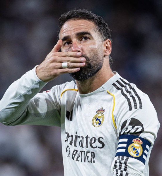 Madridismoreal's tweet photo. GRACIAS POR TODO CAPITÁN @DaniCarvajal92 🤍 https://t.co/SbMY7LzMzb