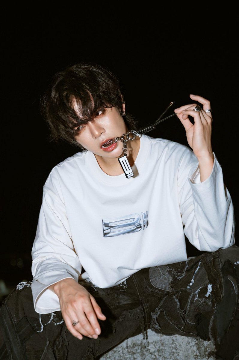 BROKENDIVISION_'s tweet photo. BBB keychain was created from the idea that small details can make the biggest difference. A simple piece designed to complete your everyday style.

 #brokendivision #boutbabexbrokendivision https://t.co/pDaQjPMOND