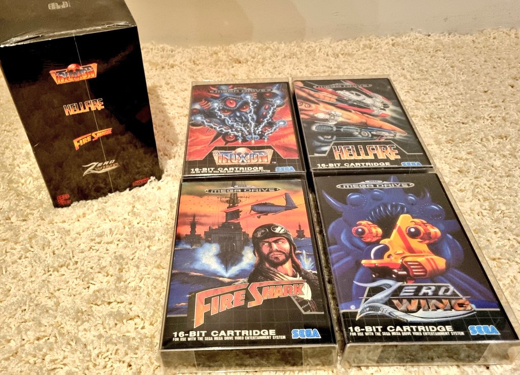 Retro_Labrat's tweet photo. My pride and joy Retro-Bit's Toaplan Shooters Collector’s Edition Bundle which contains 4 amazing shooters. Hellfire, Fire Shark, Zero Wing and Truxton.
https://t.co/IG3RBox3Pf

Side by side with the original Megadrive releases 😎👍

Time to get stuck into Fire Shark @XRPee1983 https://t.co/wbueYgBOWf