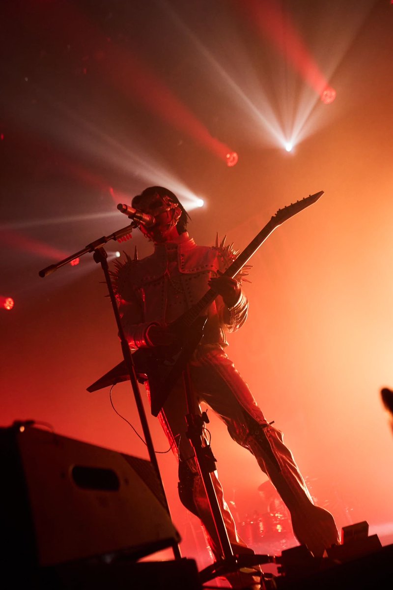 MAILIVE_OFF's tweet photo. The sing-alongs and cheers in Kuala Lumpur tonight 🔥
Will become one of the most burning memories of the '魁'  Tour.

Making every beam of light and every move on stage resonate with the most authentic echo.
GHOST THE ASCENDANT TOUR 2026 '魁' 😈

#LilGhost #WangLinKai #MAILIVE https://t.co/mbZhnqN1JL
