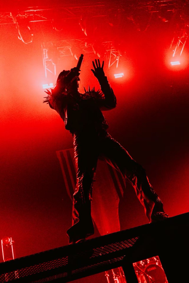 MAILIVE_OFF's tweet photo. The sing-alongs and cheers in Kuala Lumpur tonight 🔥
Will become one of the most burning memories of the '魁'  Tour.

Making every beam of light and every move on stage resonate with the most authentic echo.
GHOST THE ASCENDANT TOUR 2026 '魁' 😈

#LilGhost #WangLinKai #MAILIVE https://t.co/mbZhnqN1JL
