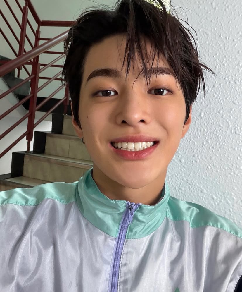 din. | PART AU HILANG, CEK PINNED tweet media