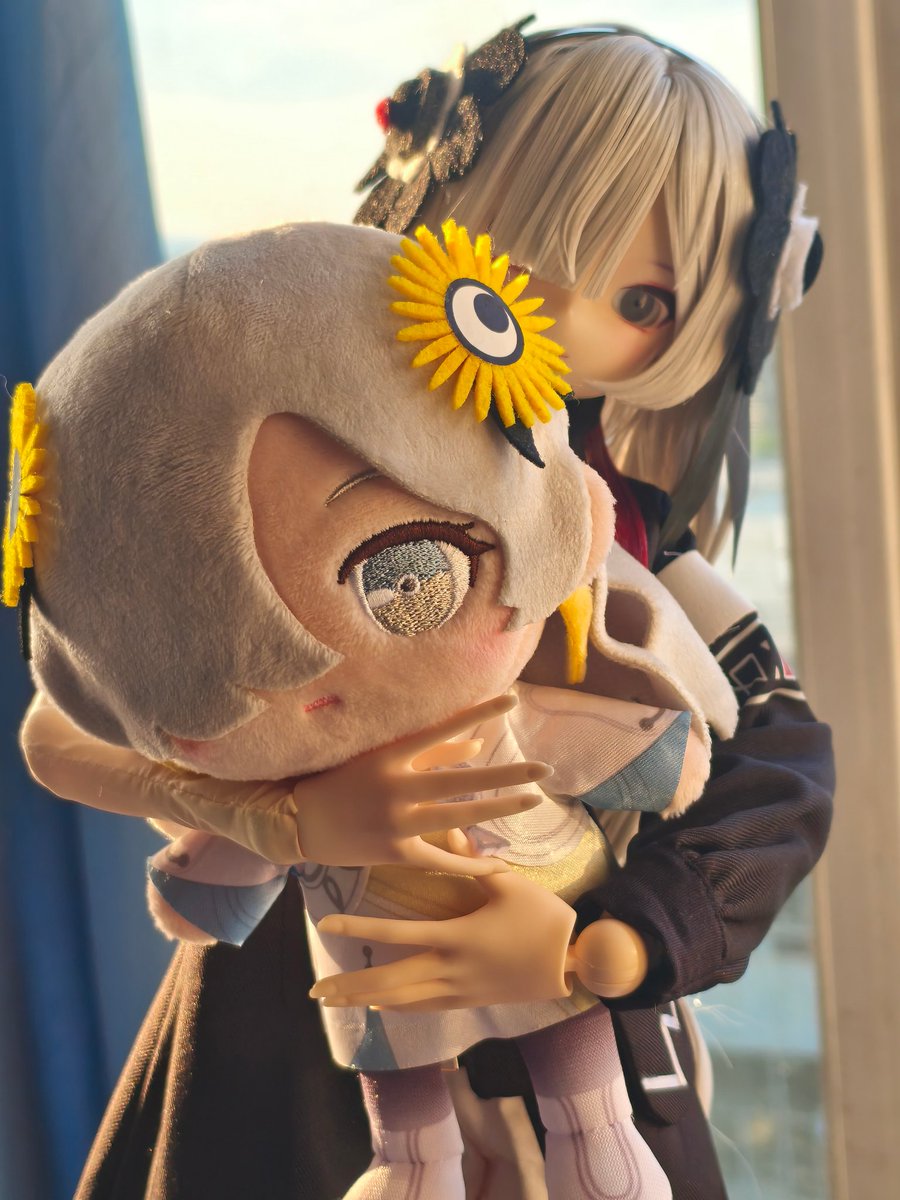 ヰ世界情緒美術部 #ヰ世界情緒 Anemone&Sunflower ヰ世界情緒美術部 #ヰ世界情緒 Anemone&Sunflower